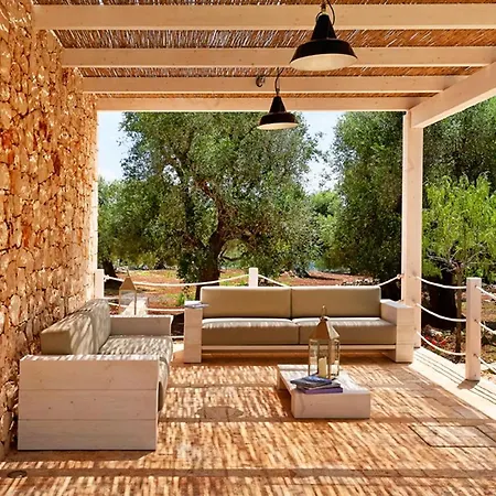 Villa Fumarola Sleeps 18 Pool Air Con Wifi
